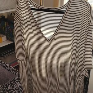 Sz 4XL, striped t-shirt.